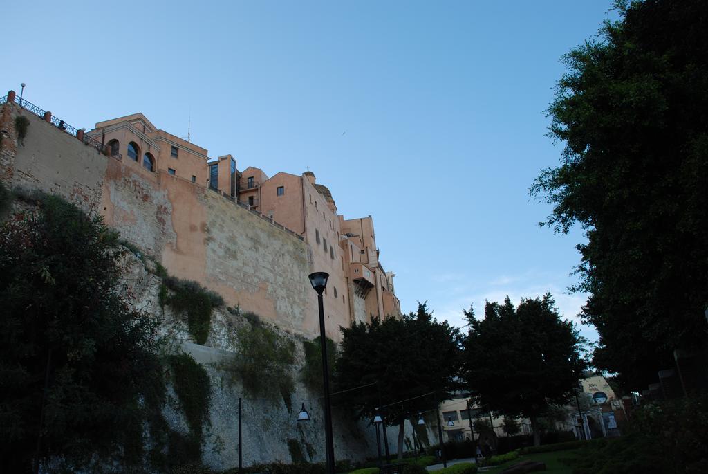 Appartamento Il Lilla Κάλιαρι Εξωτερικό φωτογραφία